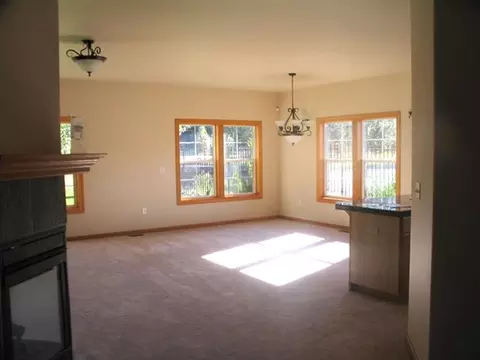2106 E Touchmark Ln, Spokane, WA 99203 photo 5