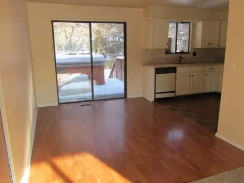 3911 E 37th Ave, Spokane, WA 99223 photo 6