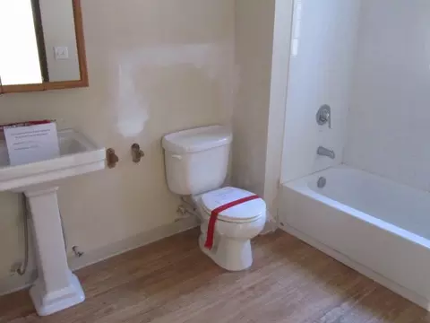 3911 E 37th Ave, Spokane, WA 99223 photo 5