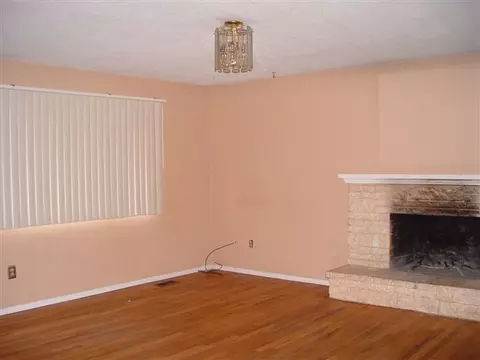 1617 E Rowan Ave, Spokane, WA 99207 photo 2
