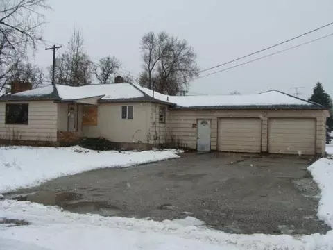 3703 E 2nd, Mead, WA 99021 photo 1
