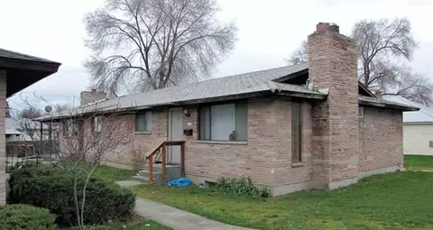 1712 Everett Ave, Spokane, WA 99207 photo 1