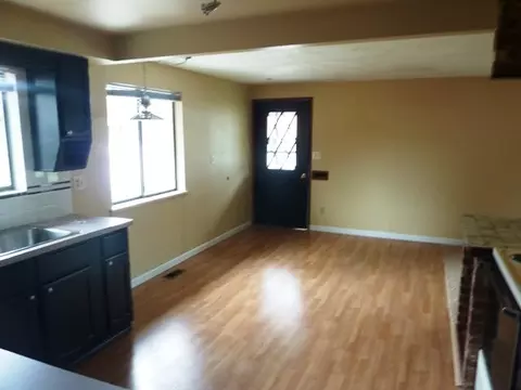1426 E 9th, Spokane, WA 99202 photo 3