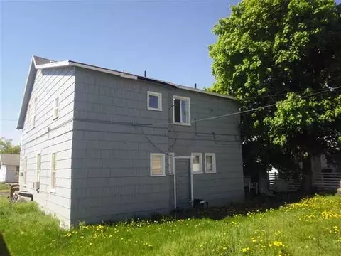 217 E Dalton Ave, Spokane, WA 99207 photo 2