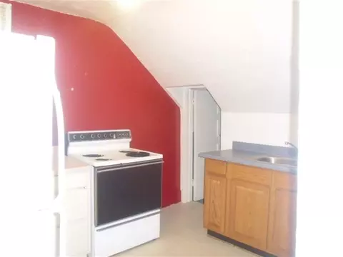 217 E Dalton Ave, Spokane, WA 99207 photo 4