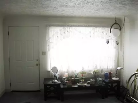 905 E Jackson Ave, Spokane, WA 99207 photo 4