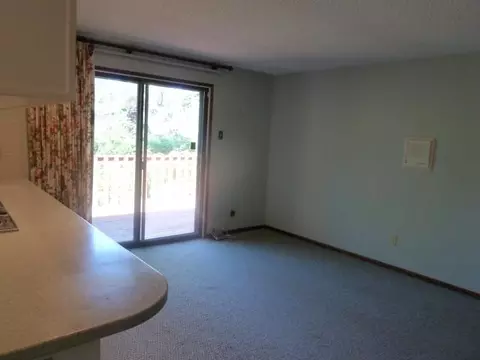1811 E Pinecrest Rd, Spokane, WA 99203 photo 3
