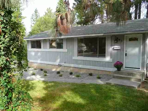 3803 E 13th Ave, Spokane, WA 99202 photo 1
