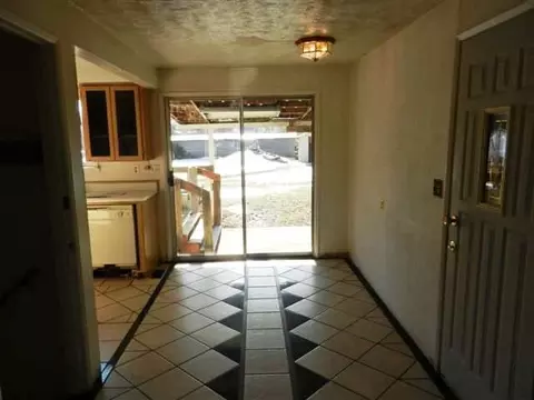8002 E Buckeye Ave, Spokane, WA 99212 photo 4