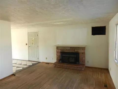 8002 E Buckeye Ave, Spokane, WA 99212 photo 2
