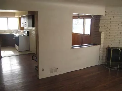 4114 E 4th Ave, Spokane, WA 99202 photo 6