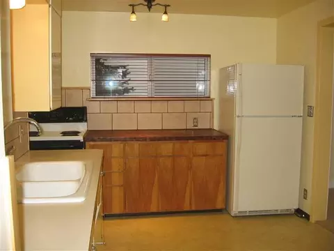1707 E 12th, Spokane, WA 99202 photo 2