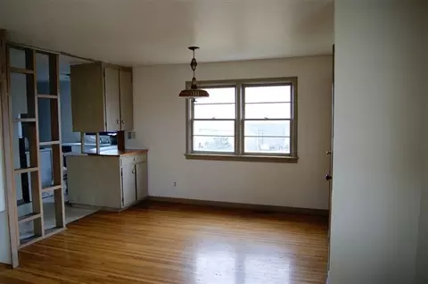 1923 E Hoffman, Spokane, WA 99207 photo 3