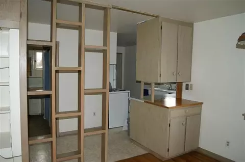 1923 E Hoffman, Spokane, WA 99207 photo 6