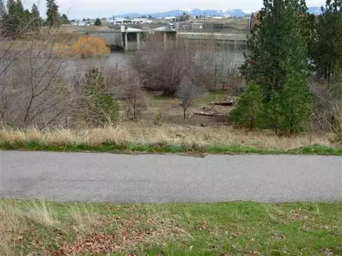 2801 N Upriver Dr, Spokane, WA 99217 photo 5