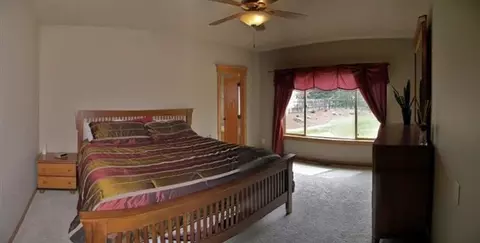1004 E Chatham Ct, Spokane, WA 99218 photo 5