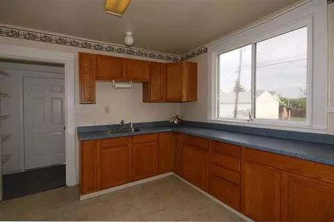1308 E Liberty Ave, Spokane, WA 99207 photo 3