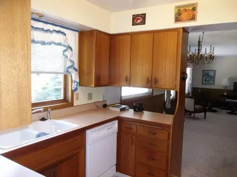 2121 E 35th, Spokane, WA 99203 photo 4