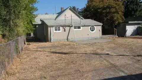 2008 E Mallon Ave, Spokane, WA 99202 photo 9