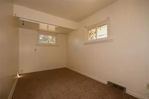 7216 E 10th Ave, Spokane Valley, WA 99212 photo 5
