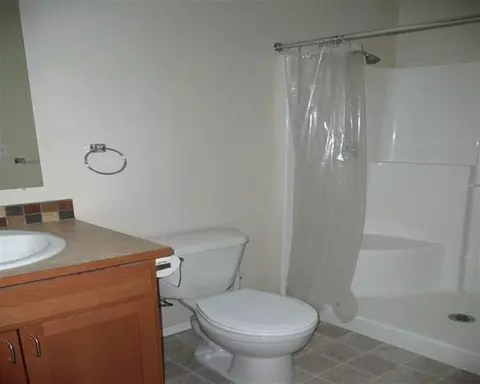 916 E 5th Ave, Spokane, WA 99202 photo 6