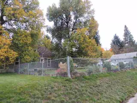1804 E 14th, Spokane, WA 99202 photo 4