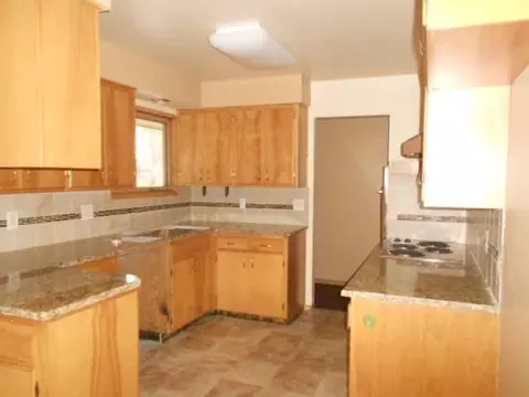 10920 E 18th Ave, Spokane Valley, WA 99206 photo 2