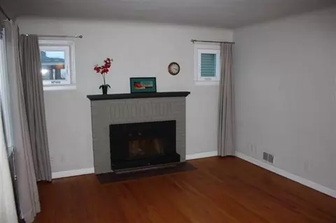 1018 E 33rd, Spokane, WA 99203 photo 3