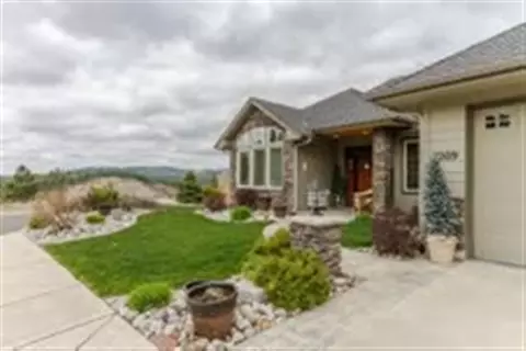 1209 E Fireside Ln, Spokane, WA 99208 photo 2