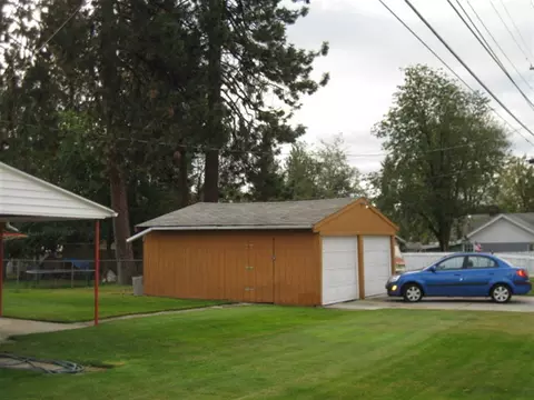 1006 E 35th Ave, Spokane, WA 99203 photo 13