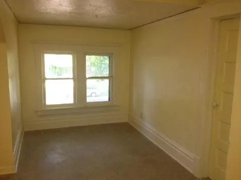 419 E Baldwin Ave, Spokane, WA 99207 photo 14