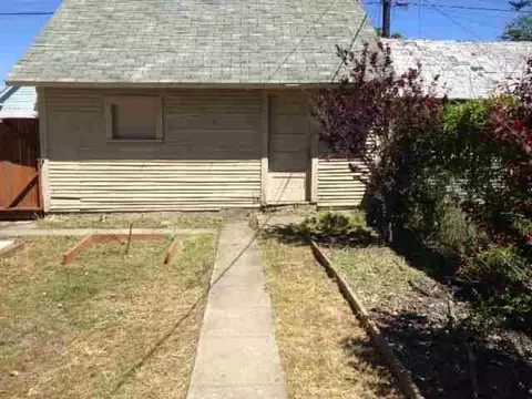 419 E Baldwin Ave, Spokane, WA 99207 photo 2