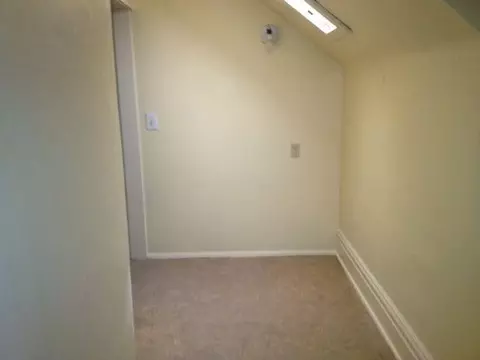 419 E Baldwin Ave, Spokane, WA 99207 photo 16