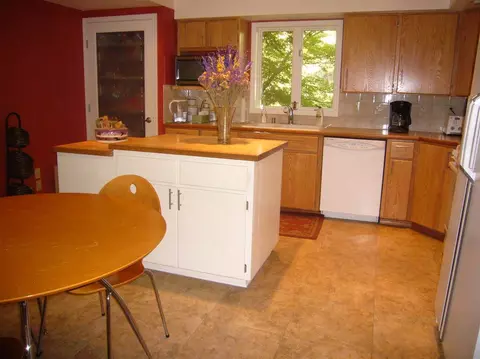 3915 E Myrtle Ct, Spokane, WA 99223 photo 4