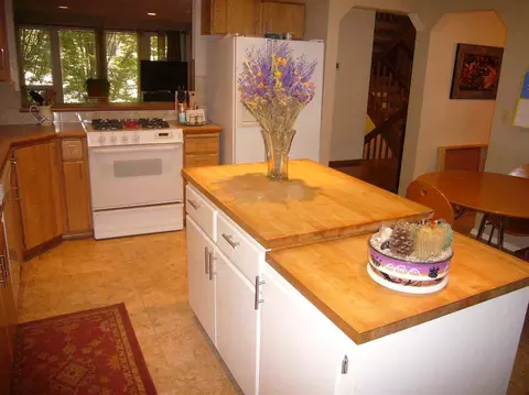3915 E Myrtle Ct, Spokane, WA 99223 photo 3