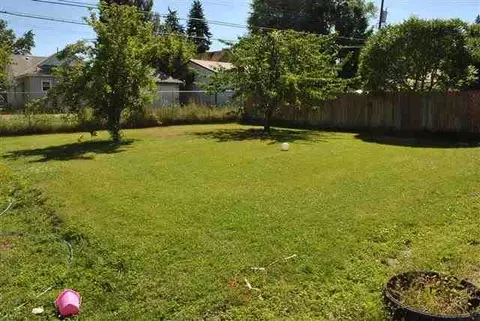 2614 Everett, Spokane, WA 99217 photo 3