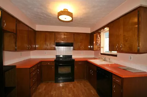 1518 E Central Ave, Spokane, WA 99208 photo 6