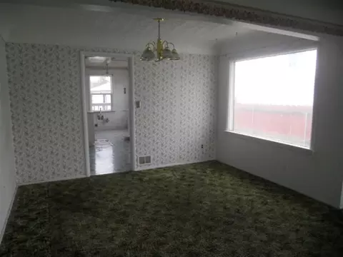 417 E Walton Ave, Spokane, WA 99207 photo 6