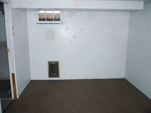 418 E Queen Ave, Spokane, WA 99207 photo 14