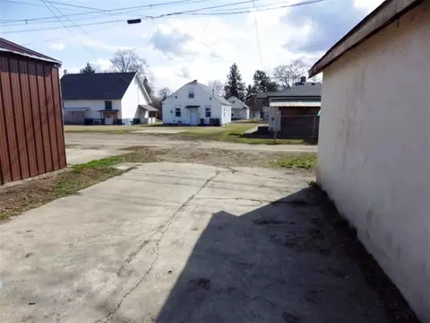 418 E Queen Ave, Spokane, WA 99207 photo 18