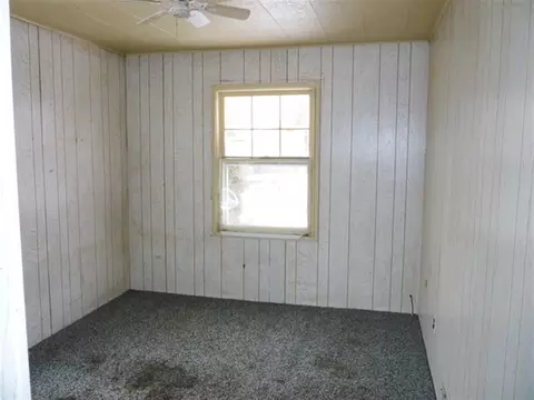418 E Queen Ave, Spokane, WA 99207 photo 11