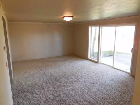 527 E Midway Rd, Colbert, WA 99005 photo 9