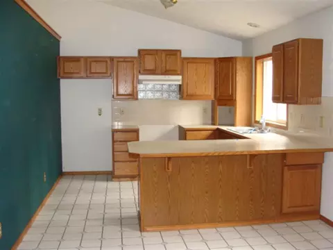 2404 E Winger Rd, Spokane, WA 99208 photo 3