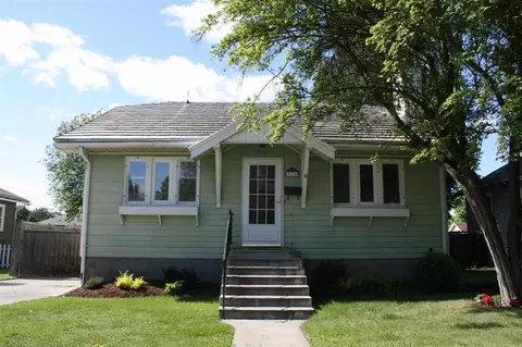 716 E 38th, Spokane, WA 99203 photo 1