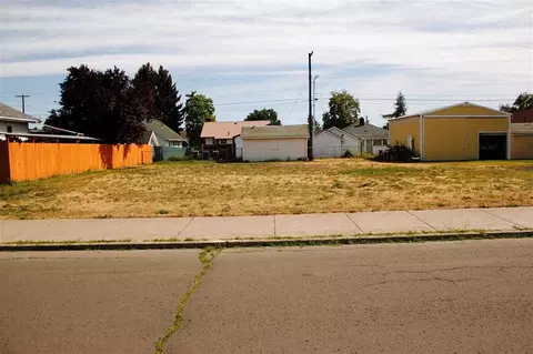 550 E Gordon, Spokane, WA 99207 photo 7
