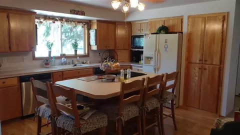 615 E Roundtable Cir, Spokane, WA 99218 photo 3