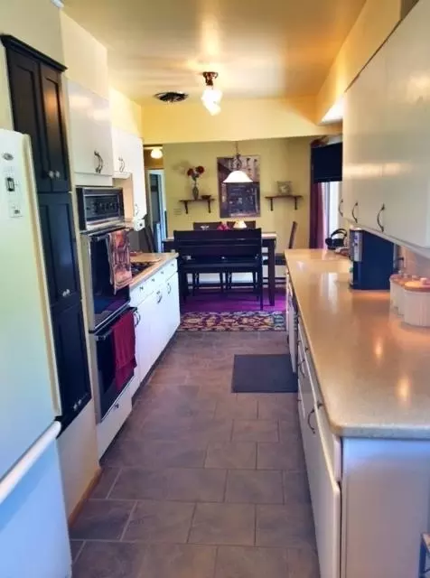 1829 E 39th, Spokane, WA 99203 photo 5