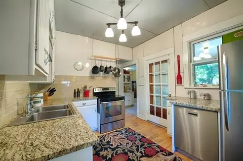 512 E 17th Ave, Spokane, WA 99203 photo 2
