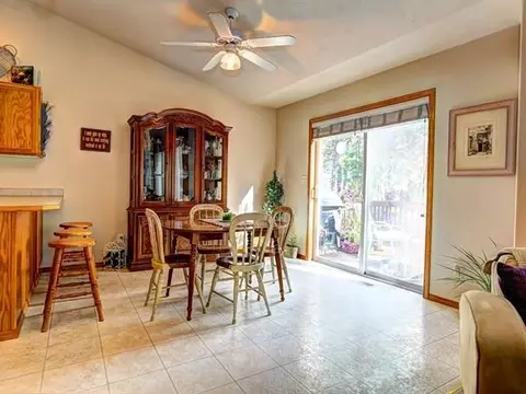 518 E Blackhawk Dr, Spokane, WA 99208 photo 4