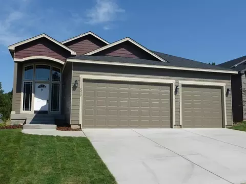 4418 E 34th Ln, Spokane, WA 99223 photo 2